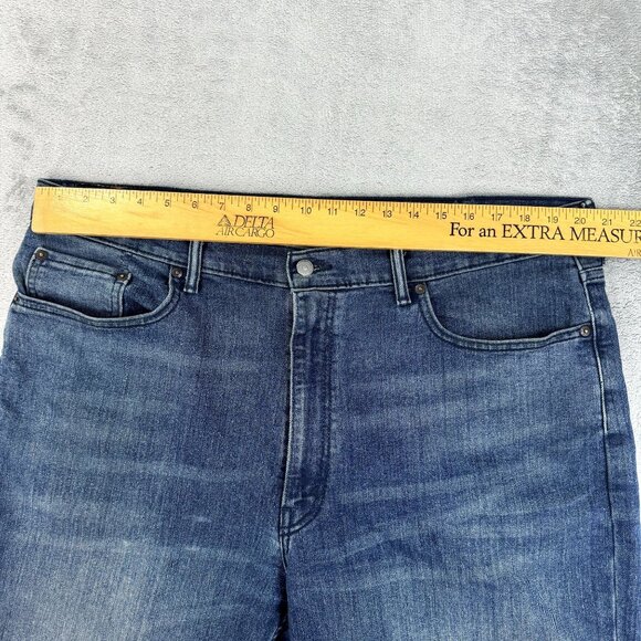 LEVIS 550 Relaxed Fit Mens Stretch Tapered Leg Medium Wash Casual Denim Jeans - Picture 7 of 9